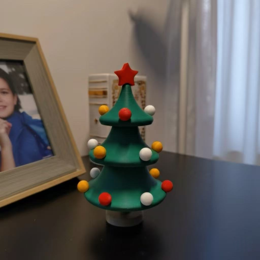 Wiggly Christmas Tree: Animated 3D Printed Holiday Gift & Stocking Stuffer